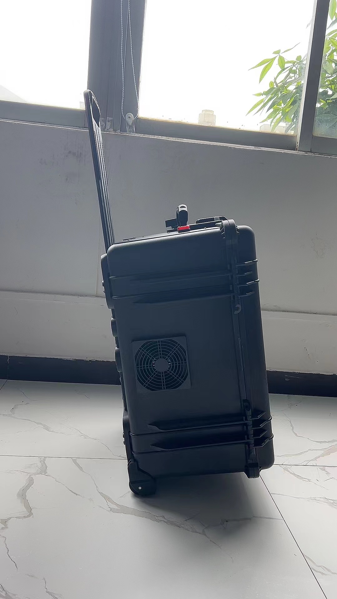 肇东手拉箱型移动通信干扰器